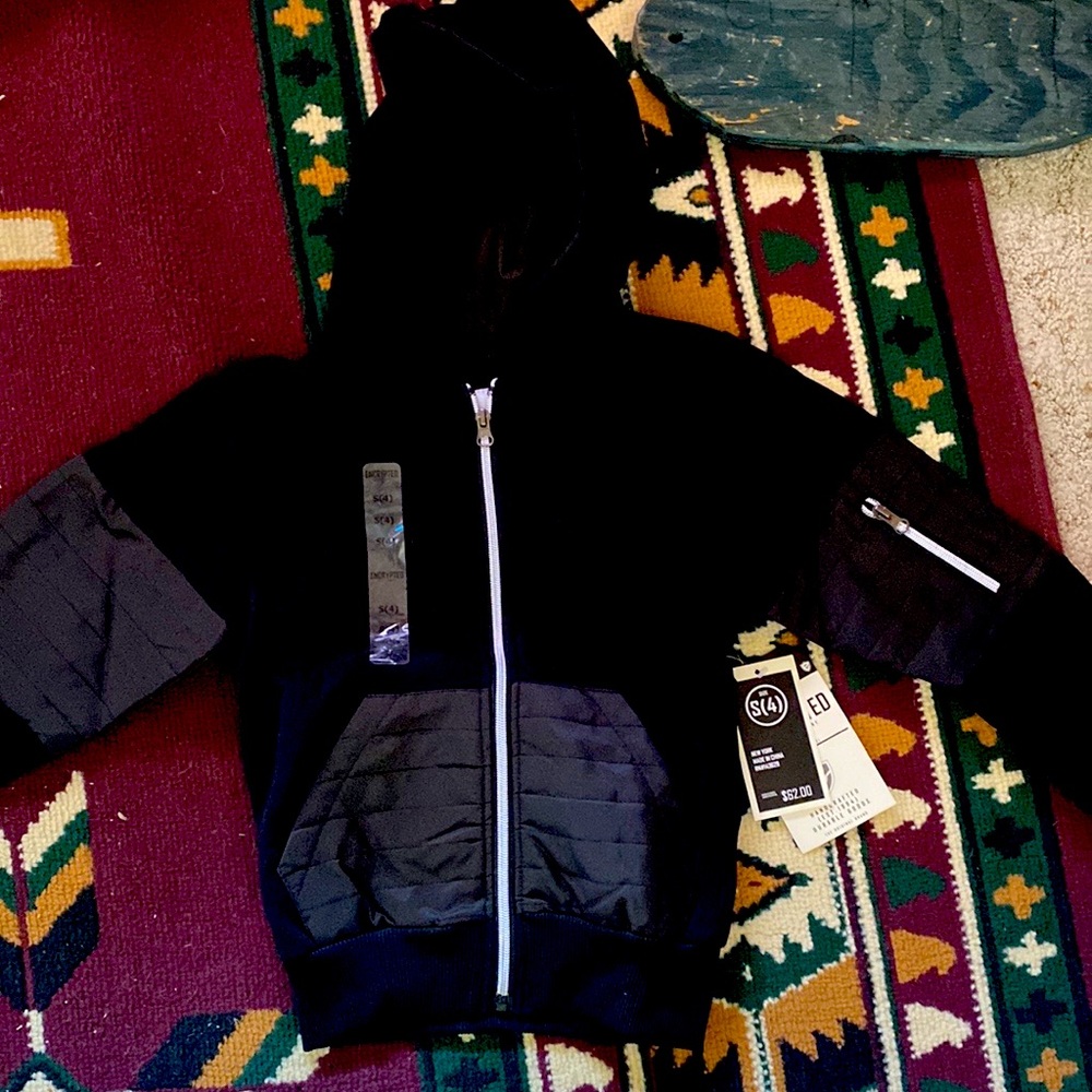Size 4 boys zip up sweatshirt